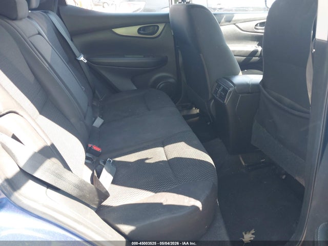 45003525 :رقم المزاد ، JN1BJ1AV5MW308096 vin ، 2021 Nissan Rogue Sport S Fwd Xtronic Cvt مزاد بيع