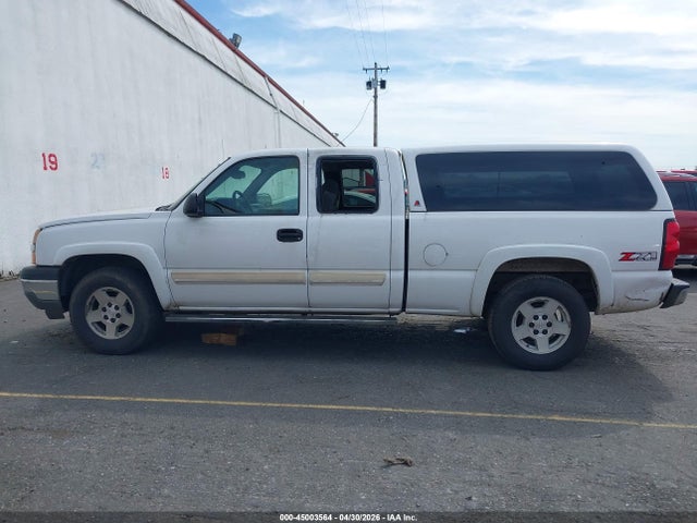 Продаж на аукціоні авто 2005 Chevrolet Silverado 1500 Z71, vin: 2GCEK19B751293840, номер лоту: 45003564