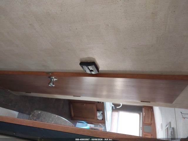 Продажа на аукционе авто 2015 Keystone Rv Springdale 266rl Travel Trailer, vin: 4YDT26620F3101241, номер лота: 45003587