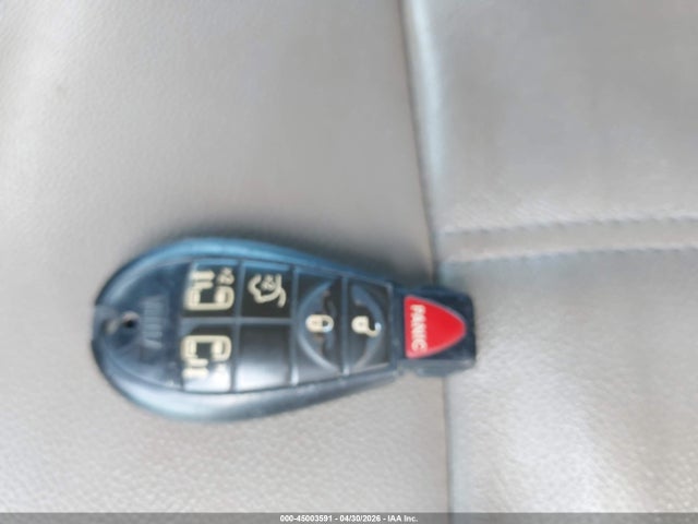 Продаж на аукціоні авто 2015 Chrysler Town & Country Touring, vin: 2C4RC1BG3FR565226, номер лоту: 45003591