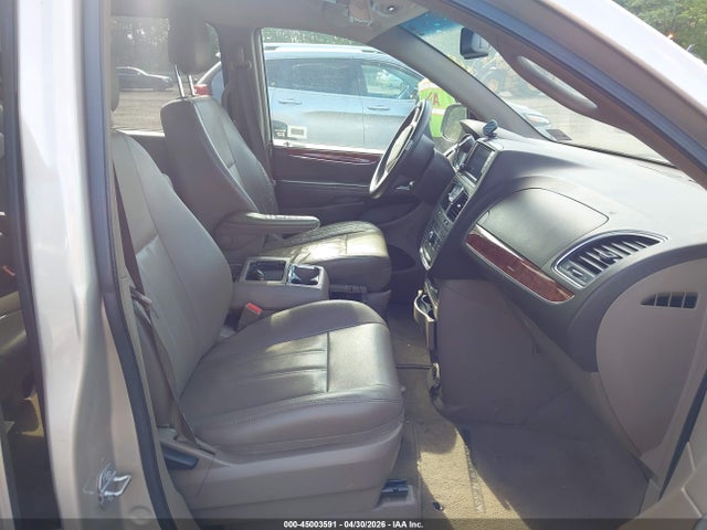 Продаж на аукціоні авто 2015 Chrysler Town & Country Touring, vin: 2C4RC1BG3FR565226, номер лоту: 45003591