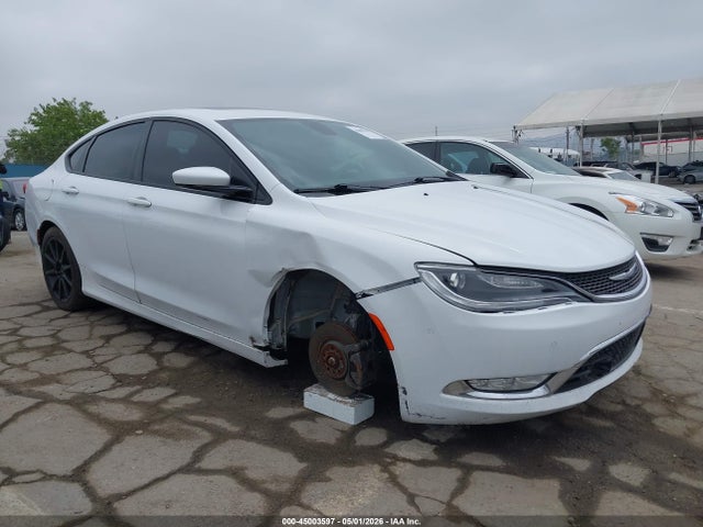 45003597 :رقم المزاد ، 1C3CCCDG4FN684371 vin ، 2015 Chrysler 200 S مزاد بيع