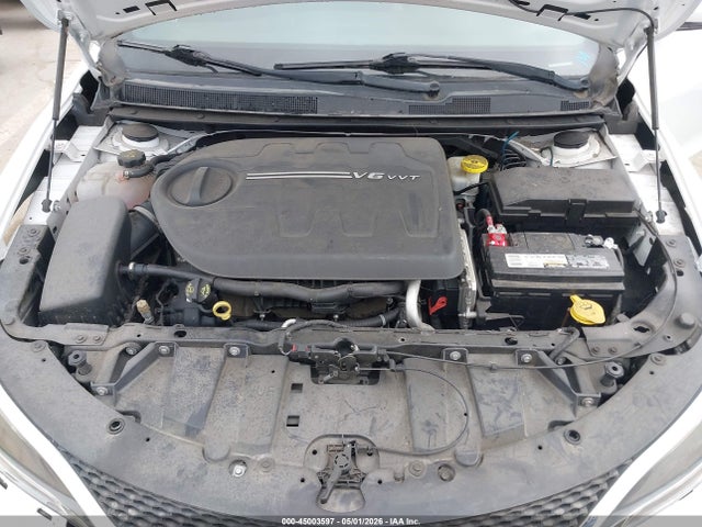 Продажа на аукционе авто 2015 Chrysler 200 S, vin: 1C3CCCDG4FN684371, номер лота: 45003597