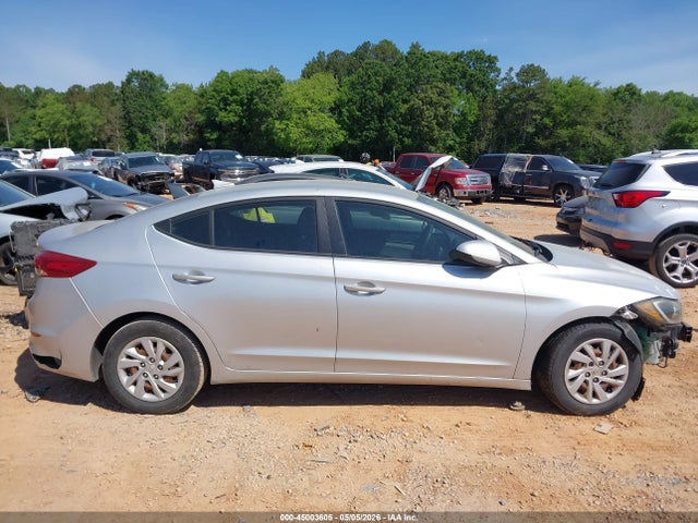 Продаж на аукціоні авто 2018 Hyundai Elantra Se, vin: 5NPD74LF4JH381117, номер лоту: 45003605