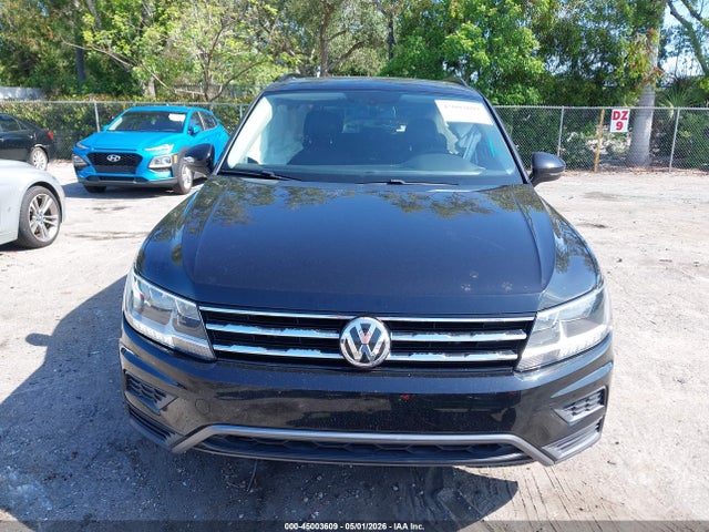 45003609 :رقم المزاد ، 3VV3B7AX2LM069786 vin ، 2020 Volkswagen Tiguan 2.0t Se/2.0t Se R-line Black/2.0t Sel مزاد بيع