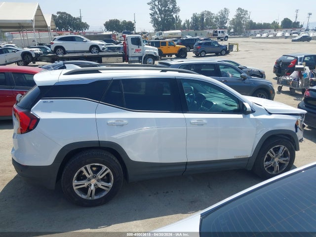 3GKALMEV6KL378700 GMC Terrain Sle