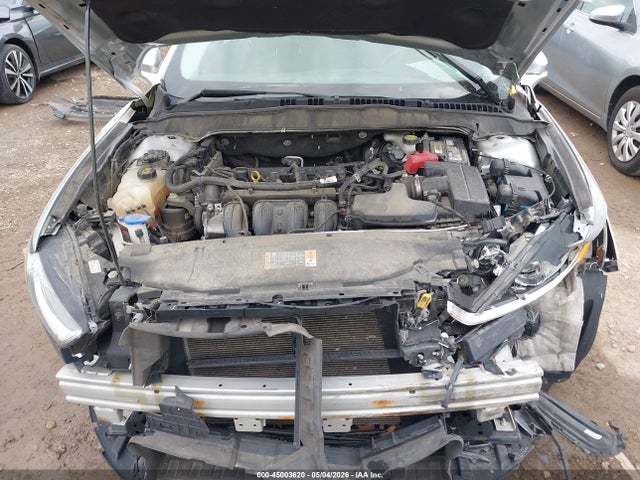 45003620 :رقم المزاد ، 3FA6P0H71GR288067 vin ، 2016 Ford Fusion Se مزاد بيع