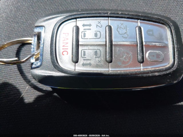 2019 Chrysler Pacifica Touring Plus მანქანა იყიდება აუქციონზე, vin: 2C4RC1FG1KR613987, აუქციონის ნომერი: 45003628