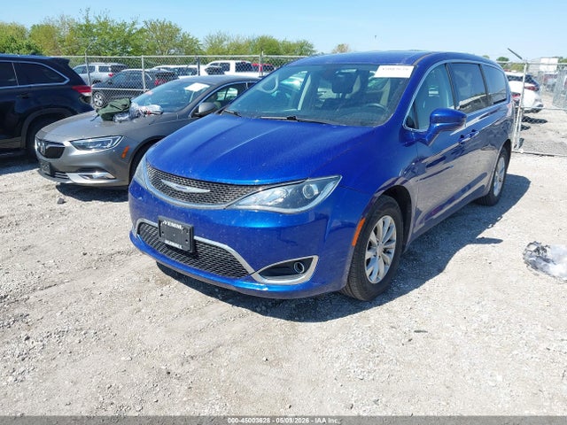 2019 Chrysler Pacifica Touring Plus მანქანა იყიდება აუქციონზე, vin: 2C4RC1FG1KR613987, აუქციონის ნომერი: 45003628