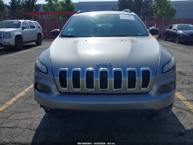 45003641 :رقم المزاد ، 1C4PJLAB8GW160227 vin ، 2016 Jeep Cherokee Sport مزاد بيع