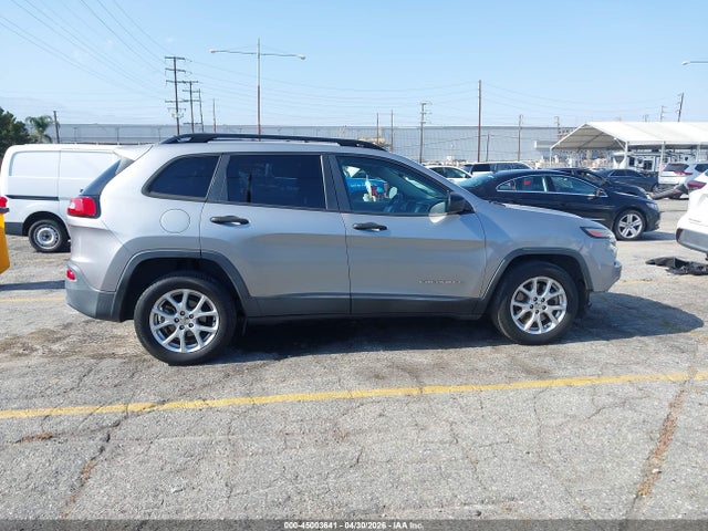 45003641 :رقم المزاد ، 1C4PJLAB8GW160227 vin ، 2016 Jeep Cherokee Sport مزاد بيع