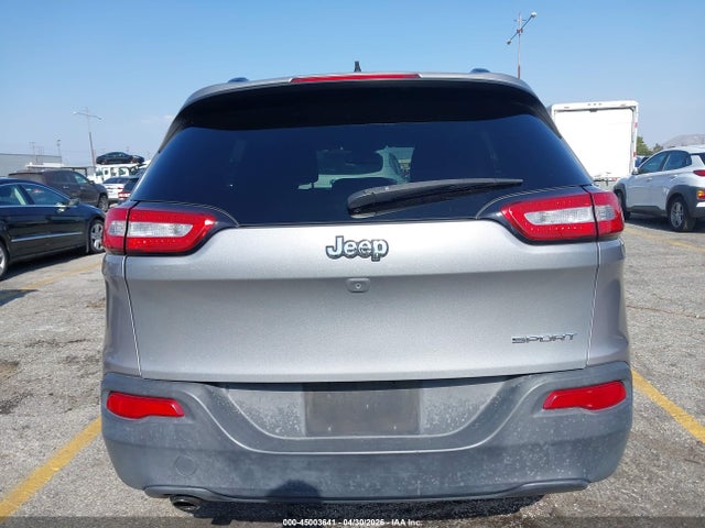 45003641 :رقم المزاد ، 1C4PJLAB8GW160227 vin ، 2016 Jeep Cherokee Sport مزاد بيع