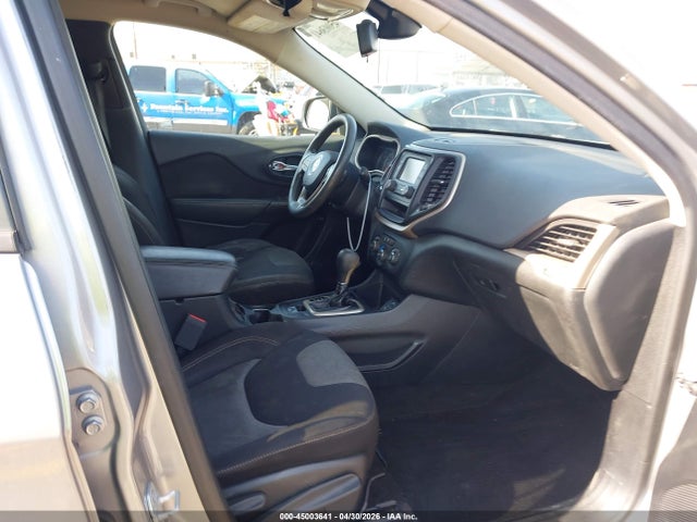 45003641 :رقم المزاد ، 1C4PJLAB8GW160227 vin ، 2016 Jeep Cherokee Sport مزاد بيع