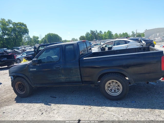 45003644 :رقم المزاد ، 1N6DD26S3WC315759 vin ، 1998 Nissan Frontier Se/xe مزاد بيع