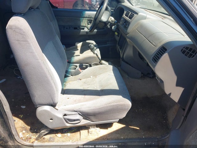 45003644 :رقم المزاد ، 1N6DD26S3WC315759 vin ، 1998 Nissan Frontier Se/xe مزاد بيع
