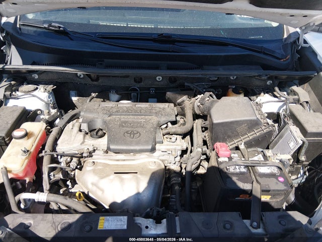 JTMZFREV1GD084802 Toyota RAV4 LE