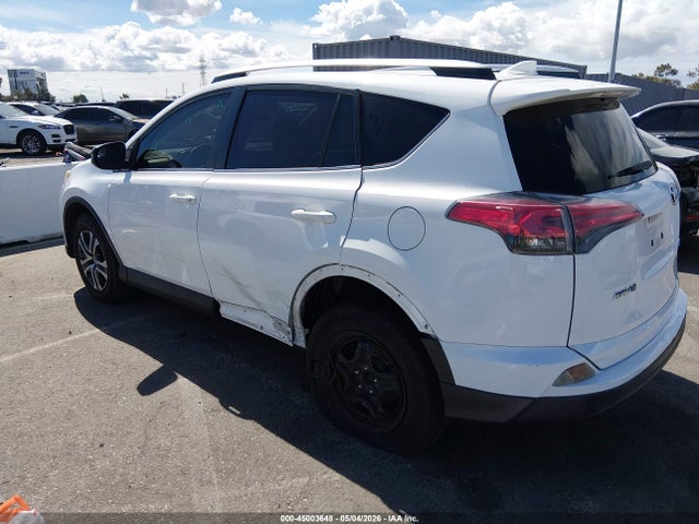 JTMZFREV1GD084802 Toyota RAV4 LE