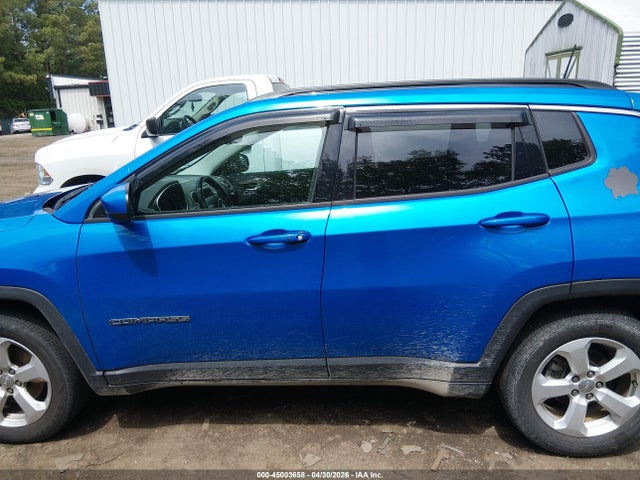2017 Jeep New Compass Latitude Fwd მანქანა იყიდება აუქციონზე, vin: 3C4NJCBB3HT652662, აუქციონის ნომერი: 45003658
