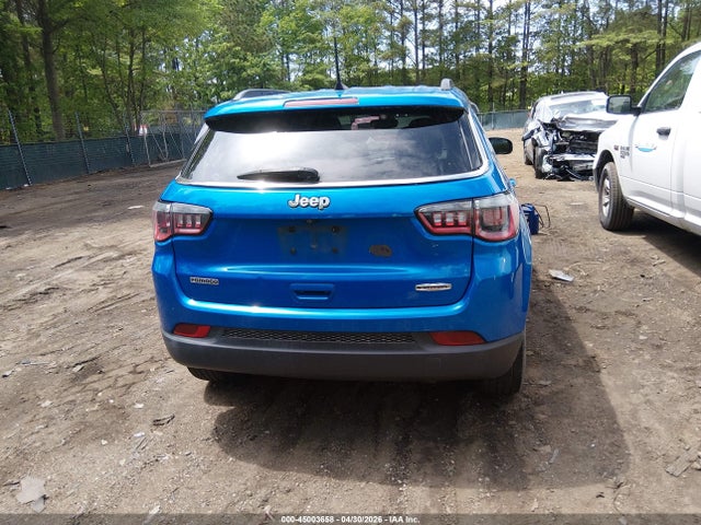 2017 Jeep New Compass Latitude Fwd მანქანა იყიდება აუქციონზე, vin: 3C4NJCBB3HT652662, აუქციონის ნომერი: 45003658