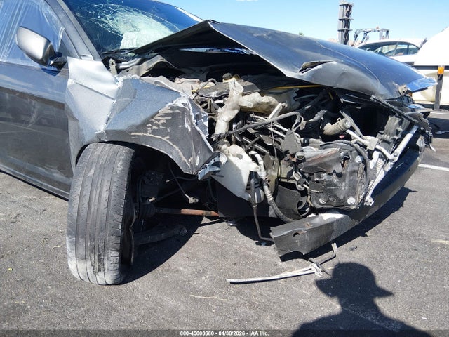 45003660 :رقم المزاد ، 1C3CCBAB1CN222557 vin ، 2012 Chrysler 200 Lx مزاد بيع