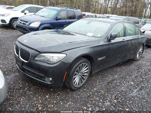 2011 Bmw 750li მანქანა იყიდება აუქციონზე, vin: WBAKB8C51BC851747, აუქციონის ნომერი: 45003682