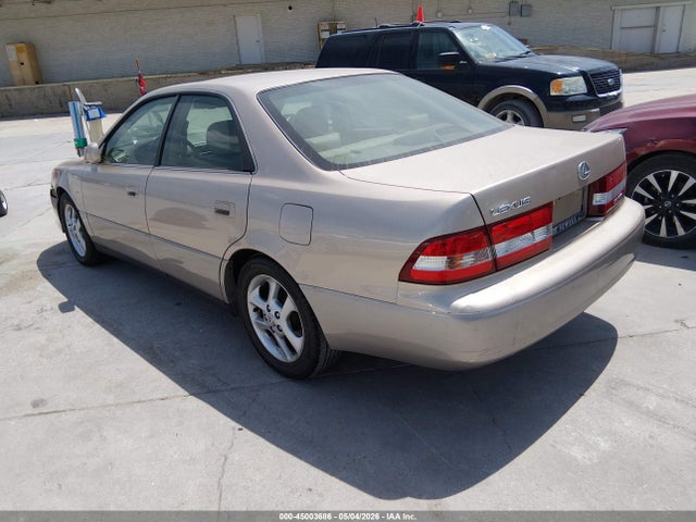 45003686 :رقم المزاد ، JT8BF28G515109478 vin ، 2001 Lexus Es 300 مزاد بيع