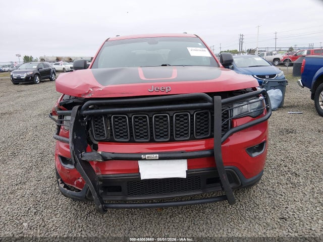 1C4RJFLG1HC949132 Jeep Grand Cherokee Trailhawk 4x4