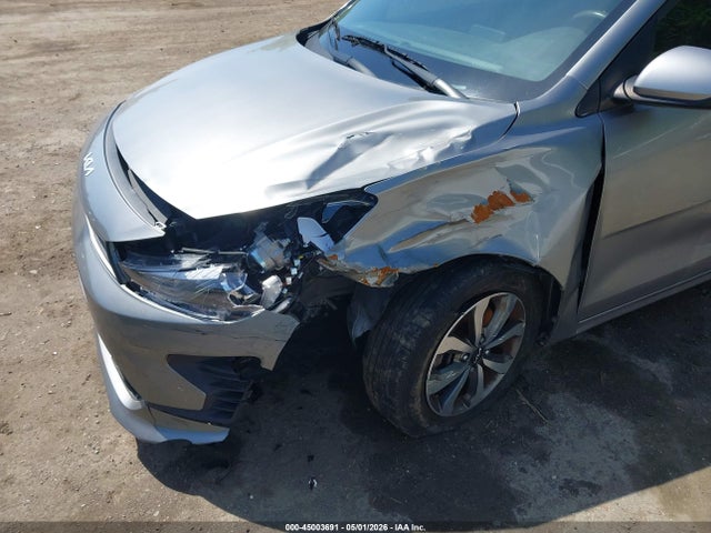45003691 :رقم المزاد ، 3KPA24AD3NE475017 vin ، 2022 Kia Rio S مزاد بيع