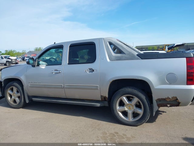 45003700 :رقم المزاد ، 3GNVKFE09AG266889 vin ، 2010 Chevrolet Avalanche 1500 Lt1 مزاد بيع