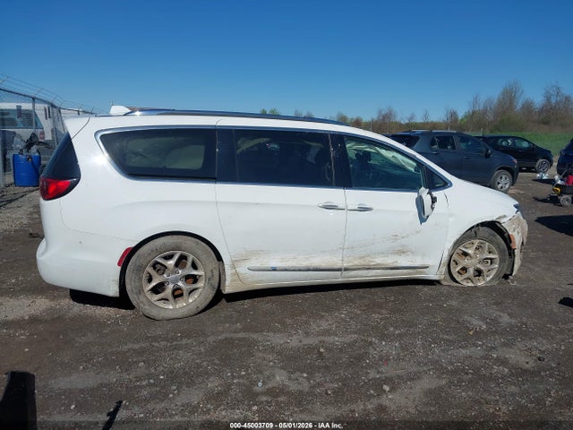 45003709 :رقم المزاد ، 2C4RC1GG1KR731553 vin ، 2019 Chrysler Pacifica Limited مزاد بيع