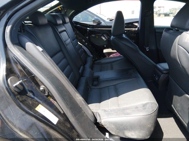 Lexus IS 200T 2016 JTHBA1D23G5031195 Image 8