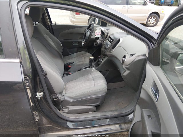 2015 Chevrolet Sonic Lt Auto მანქანა იყიდება აუქციონზე, vin: 1G1JC6SH0F4138813, აუქციონის ნომერი: 45003787
