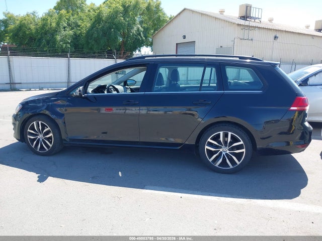 3VWC17AU9GM523459 Volkswagen Golf Sportwagen Tsi Limited Edition