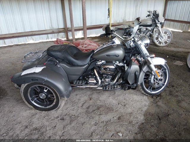 2018 Harley-davidson Flrt Free Wheeler მანქანა იყიდება აუქციონზე, vin: 1HD1MCC13JB850725, აუქციონის ნომერი: 45003800