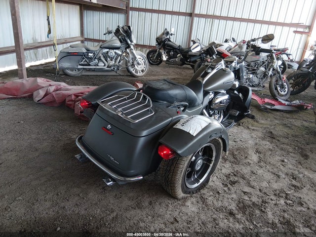 2018 Harley-davidson Flrt Free Wheeler მანქანა იყიდება აუქციონზე, vin: 1HD1MCC13JB850725, აუქციონის ნომერი: 45003800