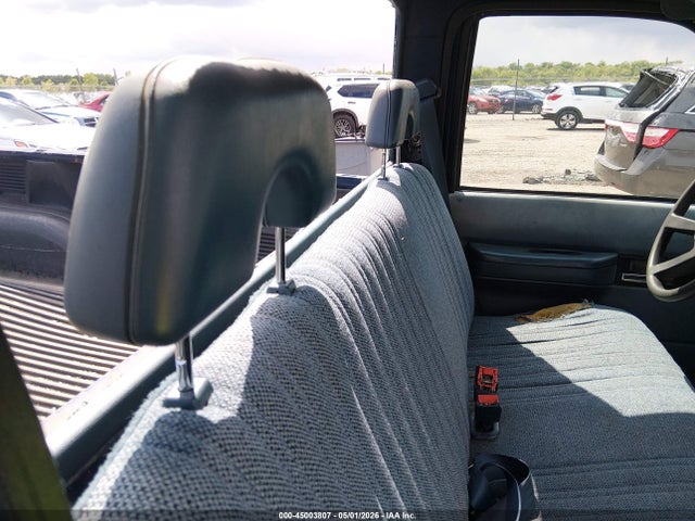 45003807 :رقم المزاد ، 1GTEC14Z3RZ513859 vin ، 1994 Gmc Sierra C1500 مزاد بيع