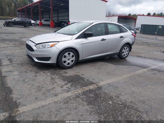 2018 Ford Focus S მანქანა იყიდება აუქციონზე, vin: 1FADP3E21JL310169, აუქციონის ნომერი: 45003822
