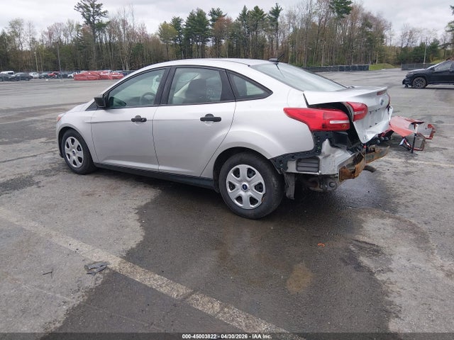 2018 Ford Focus S მანქანა იყიდება აუქციონზე, vin: 1FADP3E21JL310169, აუქციონის ნომერი: 45003822