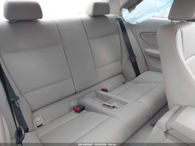 2013 Bmw 128i მანქანა იყიდება აუქციონზე, vin: WBAUP9C57DVS95547, აუქციონის ნომერი: 45003847