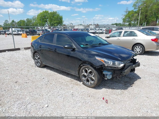 KIA Forte Lxs 2020 3KPF24AD0LE171369 главное изображение