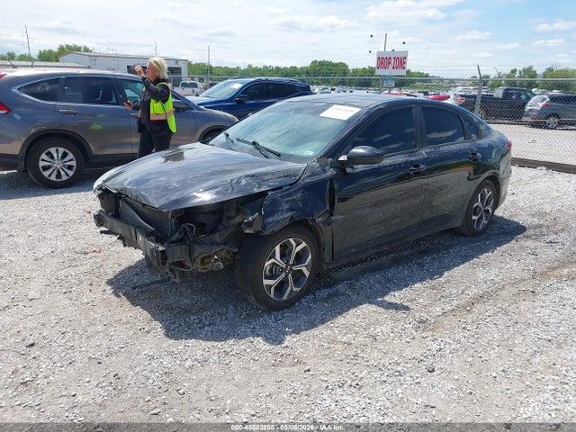 KIA Forte Lxs 2020 3KPF24AD0LE171369 Image 2