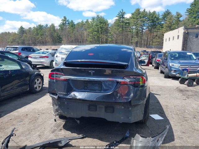 5YJXCAE28JF122131 Tesla Model X 100d/75d/p100d