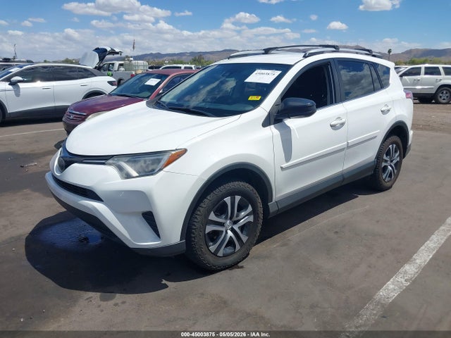 45003875 :رقم المزاد ، JTMBFREV1JJ181587 vin ، 2018 Toyota Rav4 Le مزاد بيع