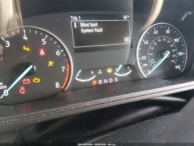 45003889 :رقم المزاد ، MAJ6P1CL3JC178444 vin ، 2018 Ford Ecosport Ses مزاد بيع