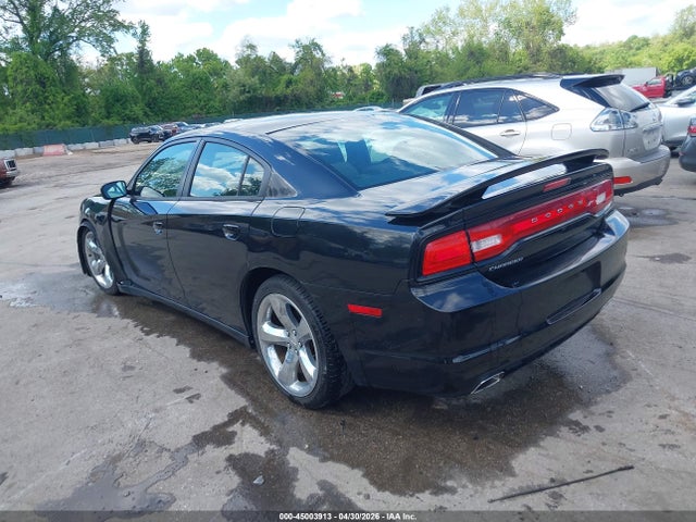 2013 Dodge Charger Se მანქანა იყიდება აუქციონზე, vin: 2C3CDXBG6DH633192, აუქციონის ნომერი: 45003913