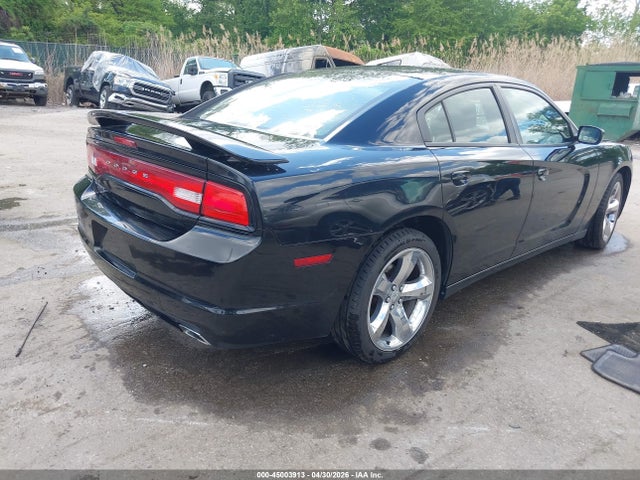 2013 Dodge Charger Se მანქანა იყიდება აუქციონზე, vin: 2C3CDXBG6DH633192, აუქციონის ნომერი: 45003913