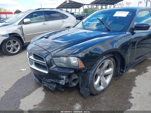 2013 Dodge Charger Se მანქანა იყიდება აუქციონზე, vin: 2C3CDXBG6DH633192, აუქციონის ნომერი: 45003913