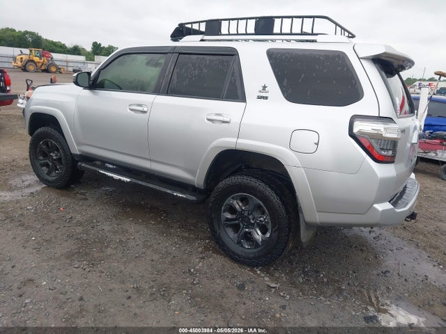 45003984 :رقم المزاد ، JTEZU5JR9G5135024 vin ، 2016 Toyota 4runner Sr5 مزاد بيع