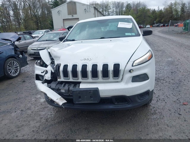 45003995 :رقم المزاد ، 1C4PJMAB6HW562190 vin ، 2017 Jeep Cherokee Sport مزاد بيع