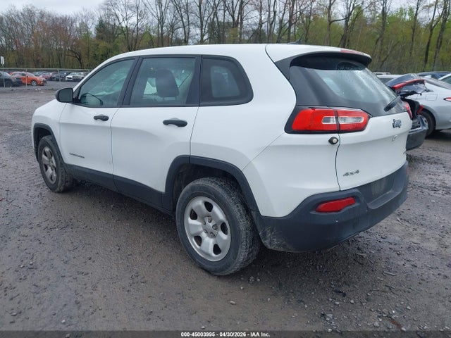 45003995 :رقم المزاد ، 1C4PJMAB6HW562190 vin ، 2017 Jeep Cherokee Sport مزاد بيع